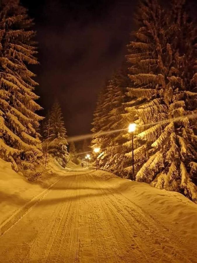 P-Zlatar, Apartman 3 Brdo Buitenkant foto