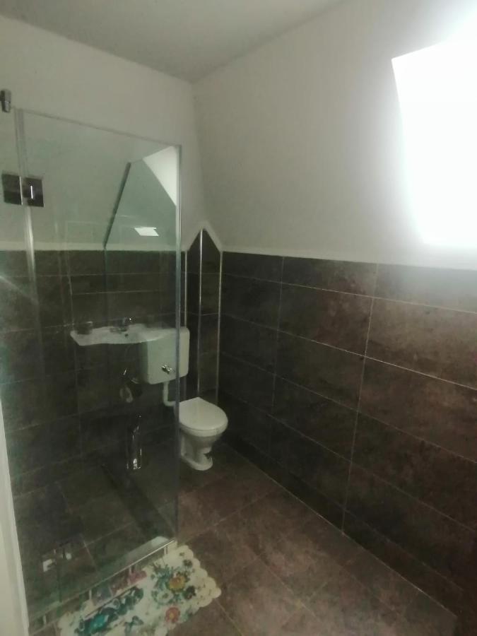 P-Zlatar, Apartman 3 Brdo Buitenkant foto